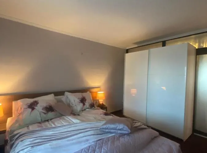 Victoriei Deluxe 부쿠레슈티