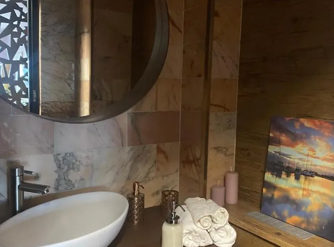 Apartament Victoriei Deluxe *